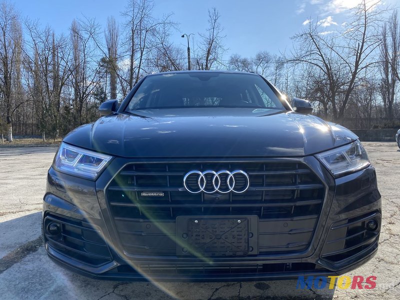 2019' Audi Q5 photo #4