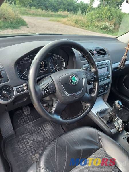 2011' Skoda Octavia photo #5