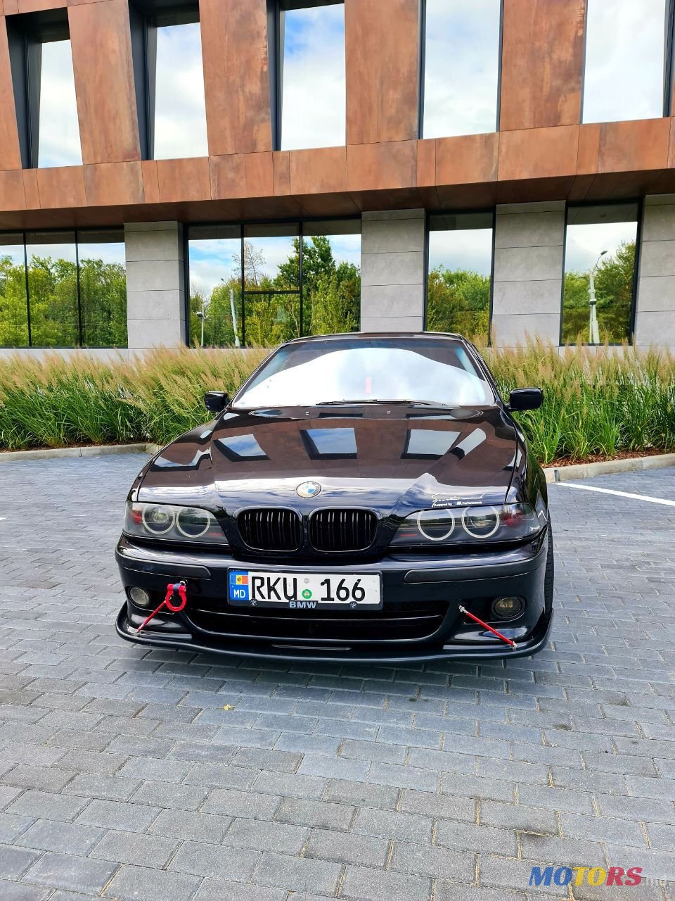 2002' BMW 5 Series photo #1