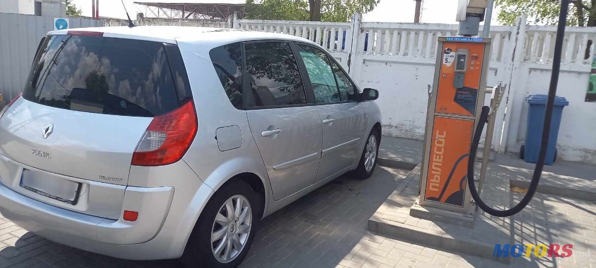 2007' Renault Scenic photo #2