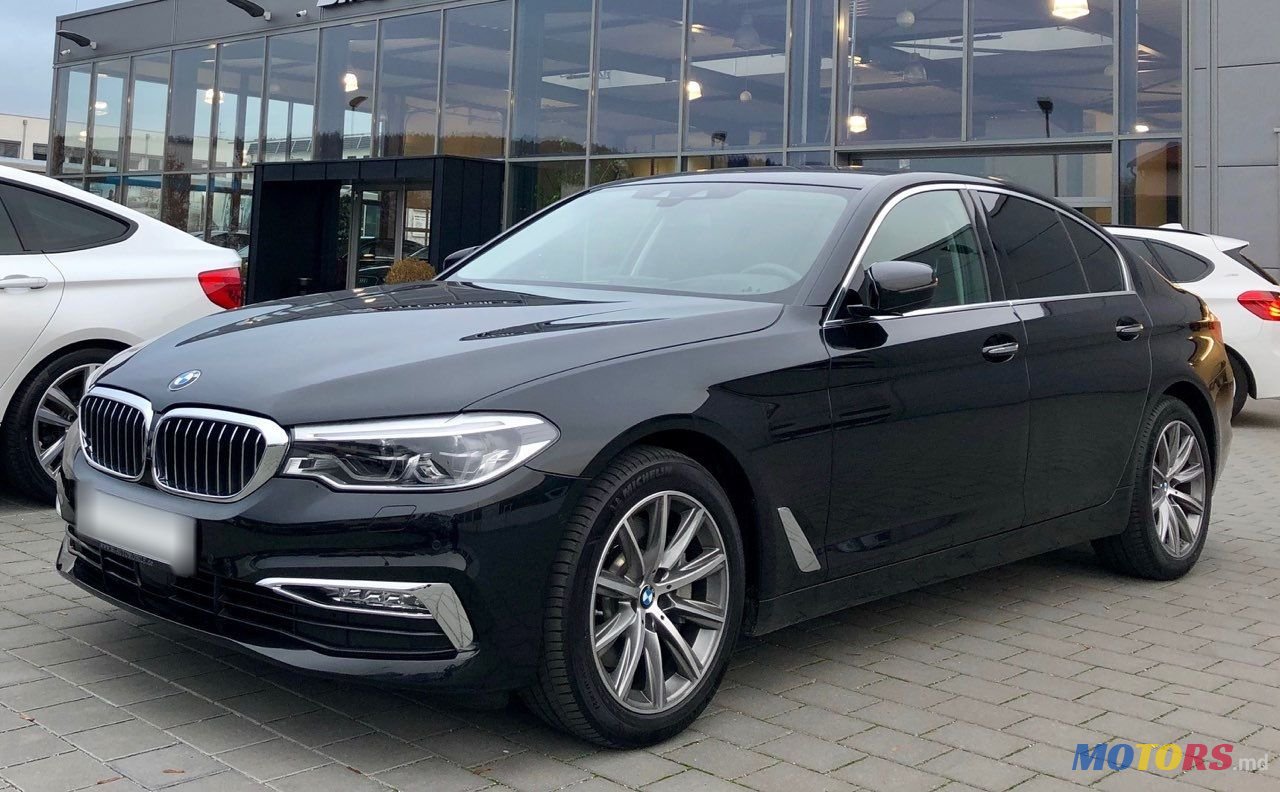 2017' BMW 5 Series photo #3