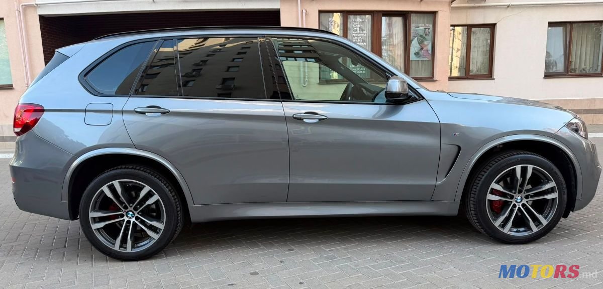 2015' BMW X5 photo #6