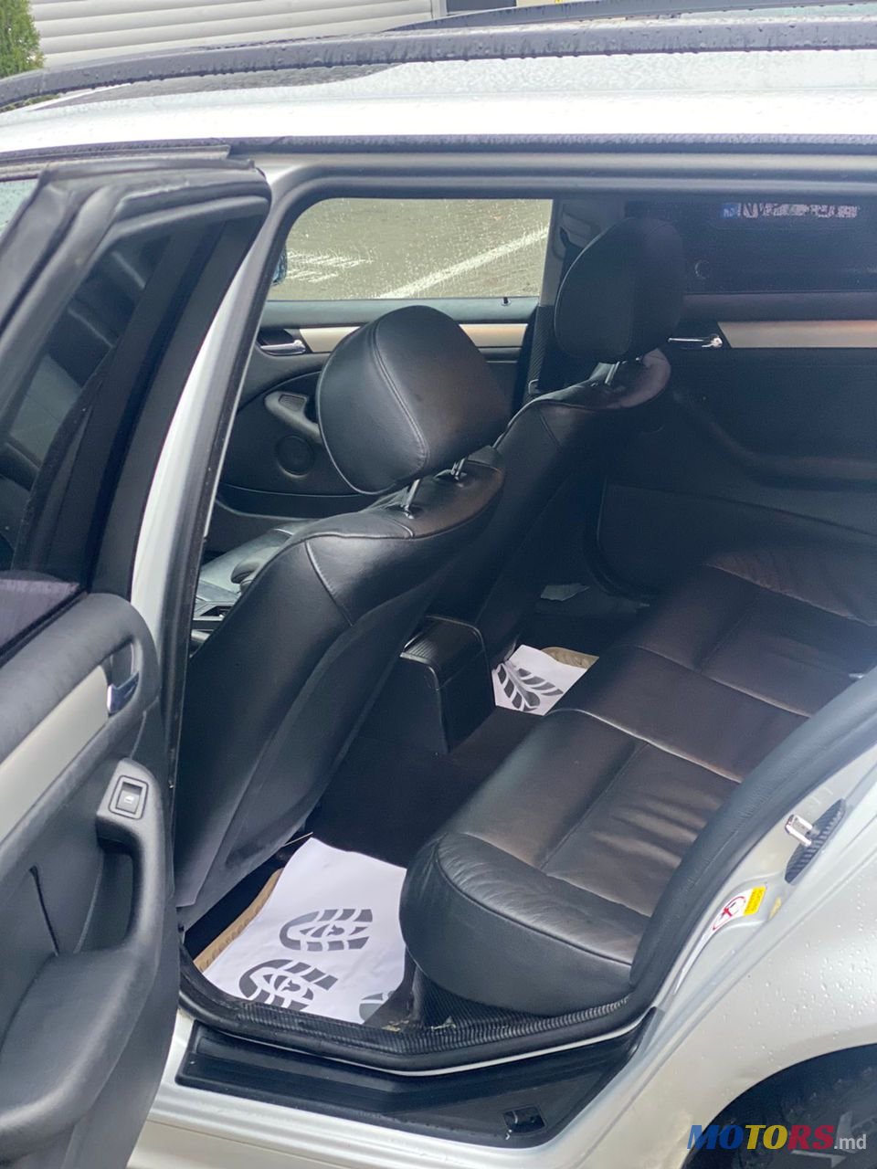 2004' BMW 3 Series photo #5