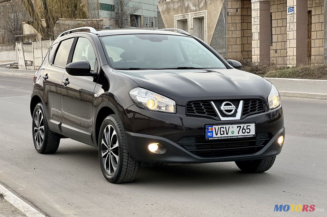 2012' Nissan Qashqai photo #2