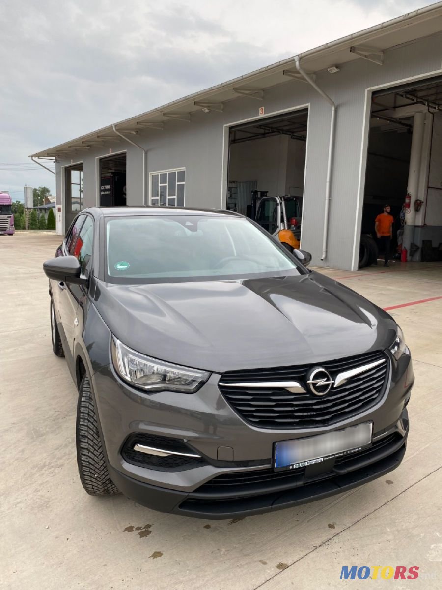 2020' Opel Grandland X photo #3