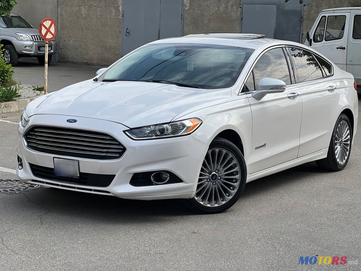 2014' Ford Fusion photo #2
