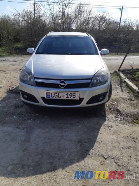 2006' Opel Astra photo #2