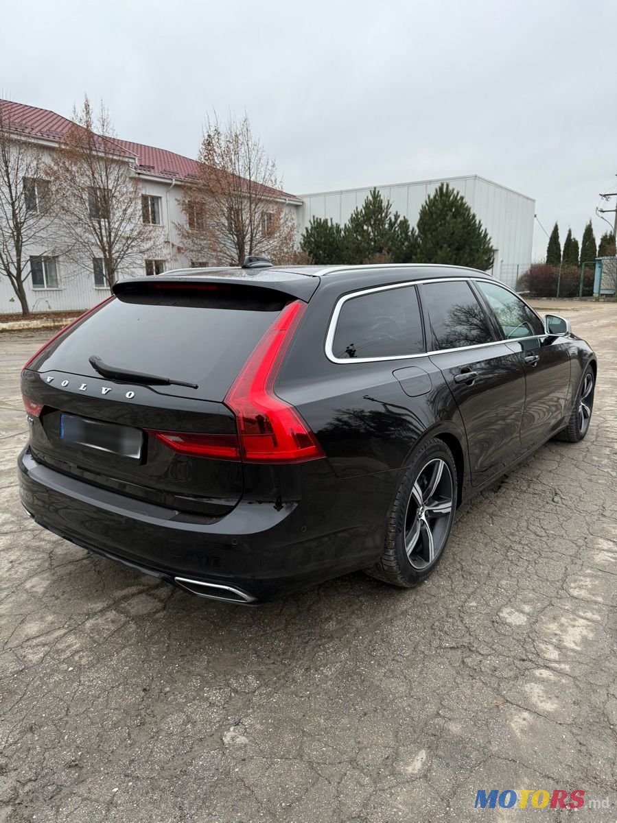 2018' Volvo V90 photo #5