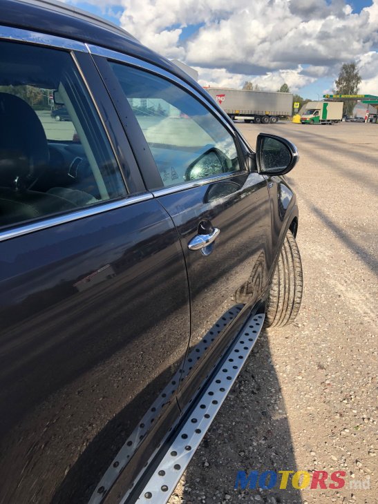 2012' Kia Sportage 6 photo #4