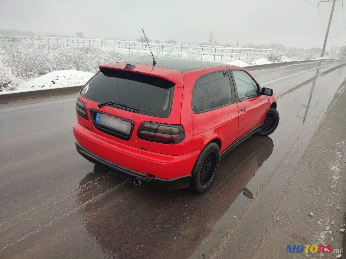 1999' Nissan Almera photo #1