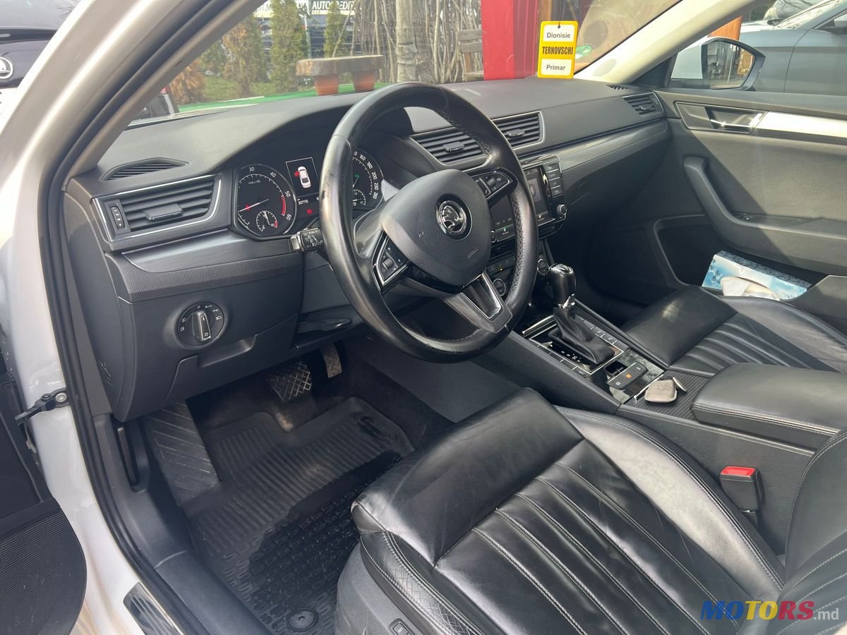 2016' Skoda Superb photo #2