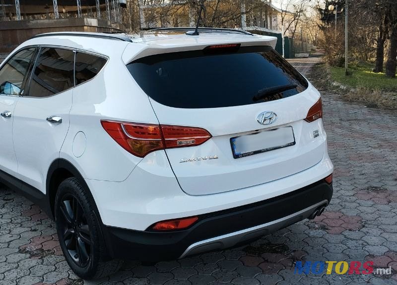 2014' Hyundai Santa Fe photo #6