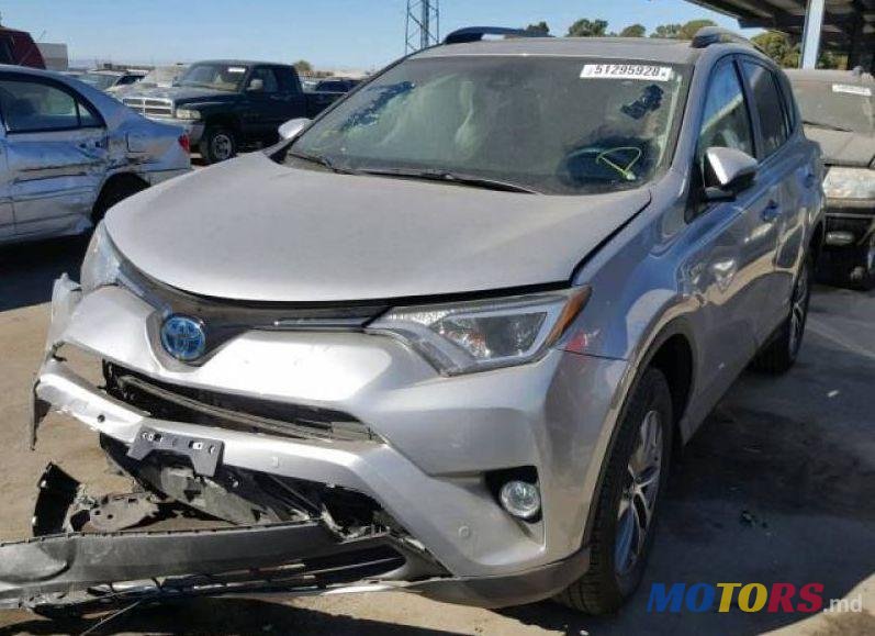 2017' Toyota RAV4 photo #1