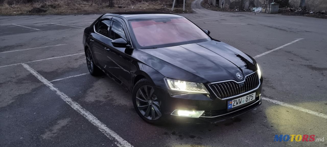 2016' Skoda Superb photo #1