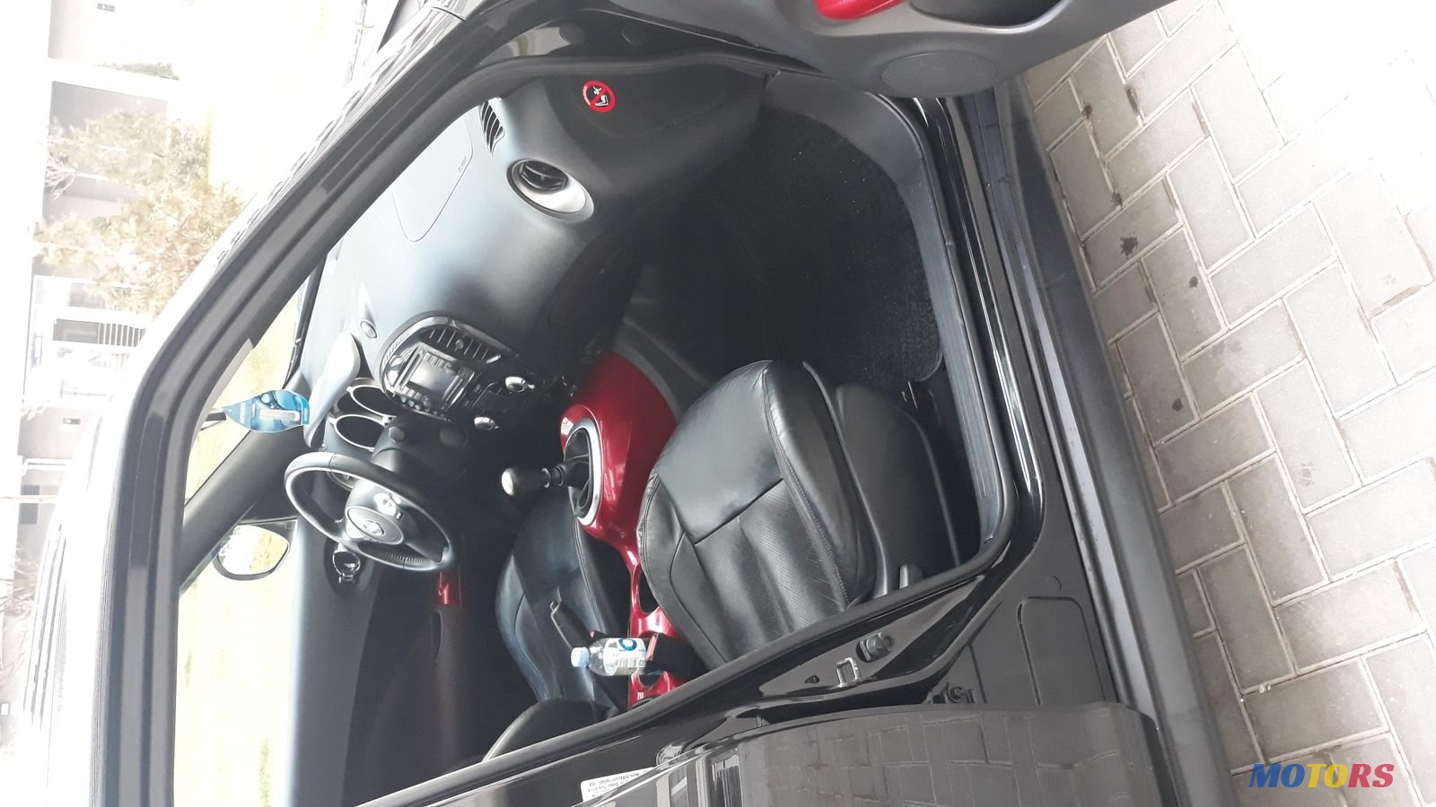 2011' Nissan Juke photo #2