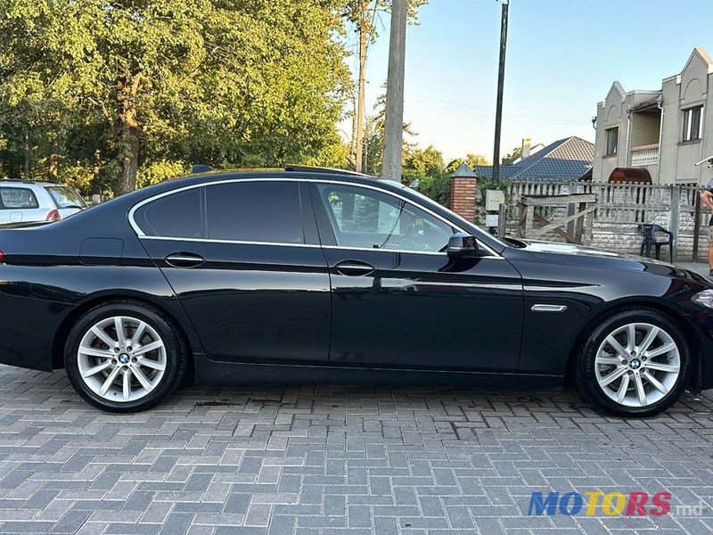 2014' BMW 5 Series photo #4