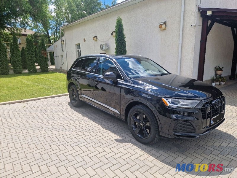 2023' Audi Q7 photo #3