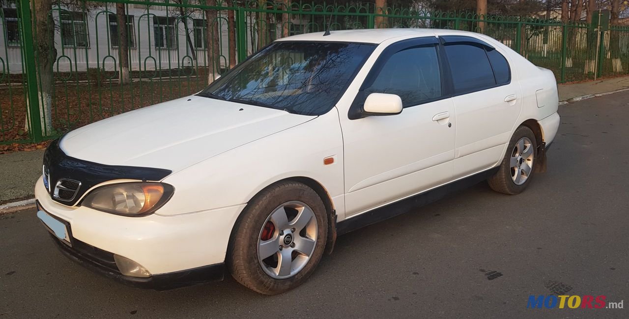2001' Nissan Primera photo #1