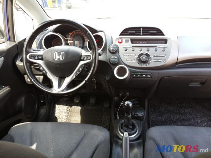 2010' Honda Jazz photo #4