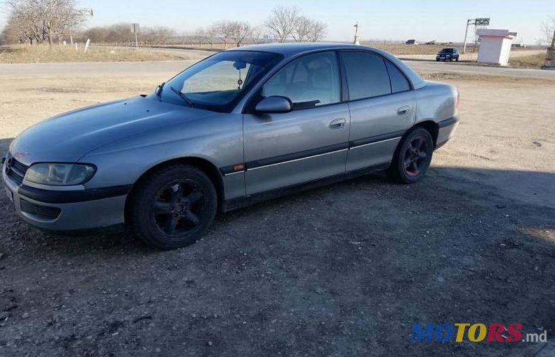 1995' Opel Omega photo #1