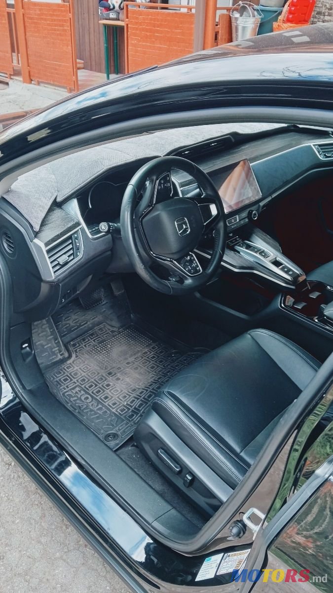 2018' Honda Clarity photo #3