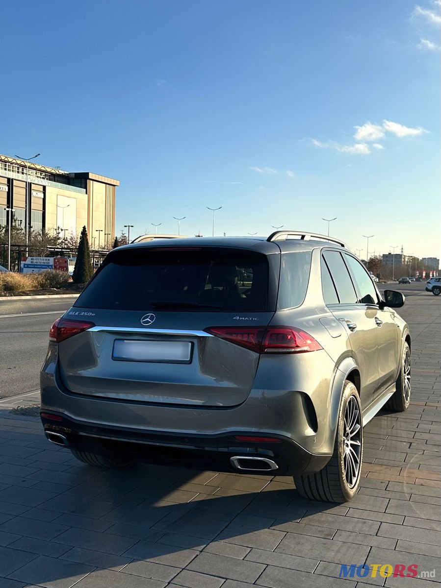 2021' Mercedes-Benz GLE photo #3