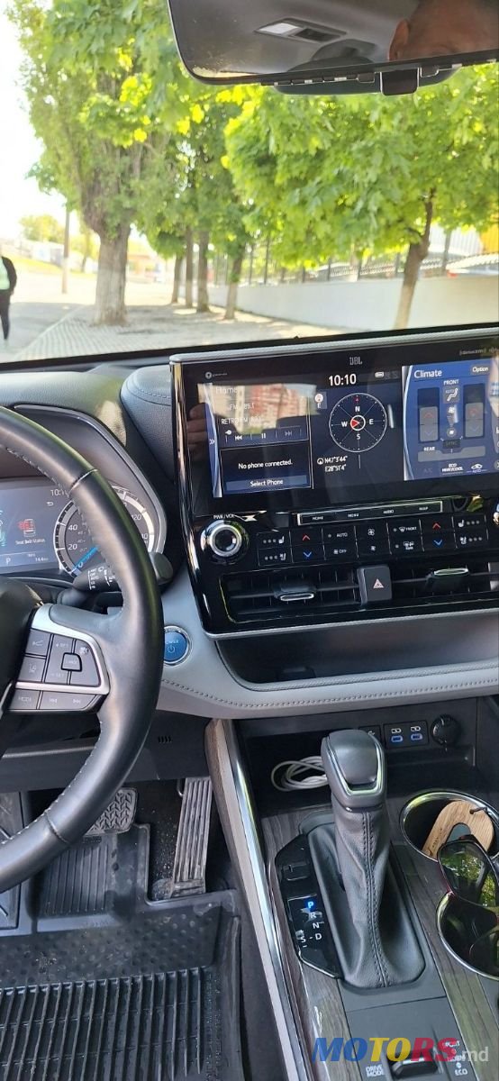 2022' Toyota Highlander photo #5