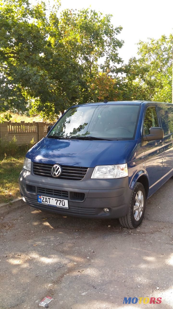 2009' Volkswagen T5 (Transporter) груз photo #1