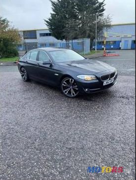 2013' BMW 5 photo #2