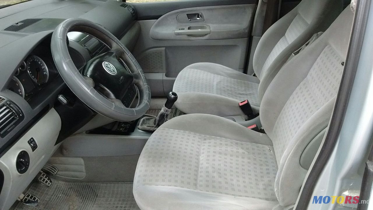 2001' Volkswagen Sharan photo #6