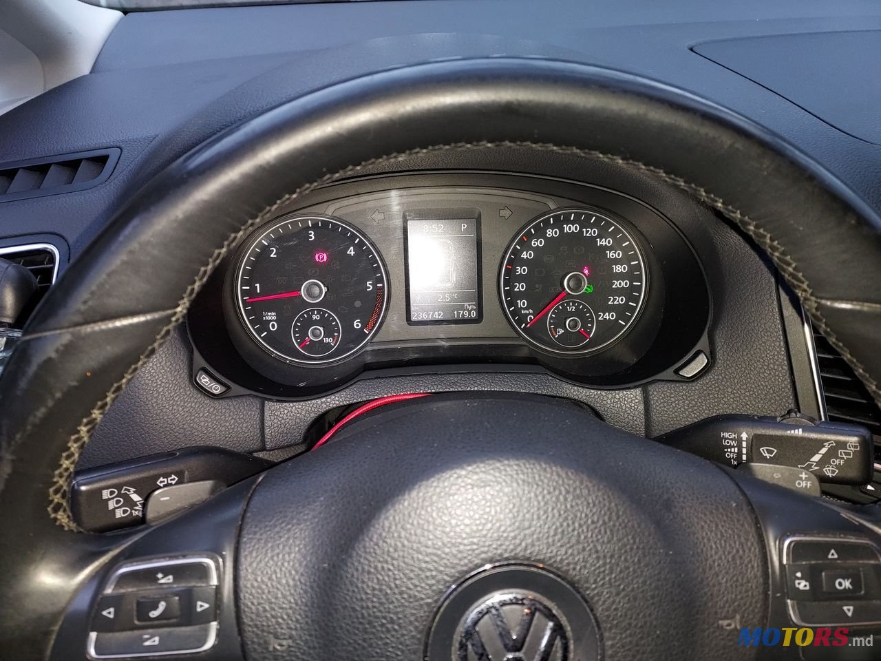 2015' Volkswagen Sharan photo #1