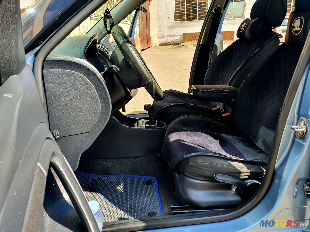 2008' Skoda Roomster photo #3