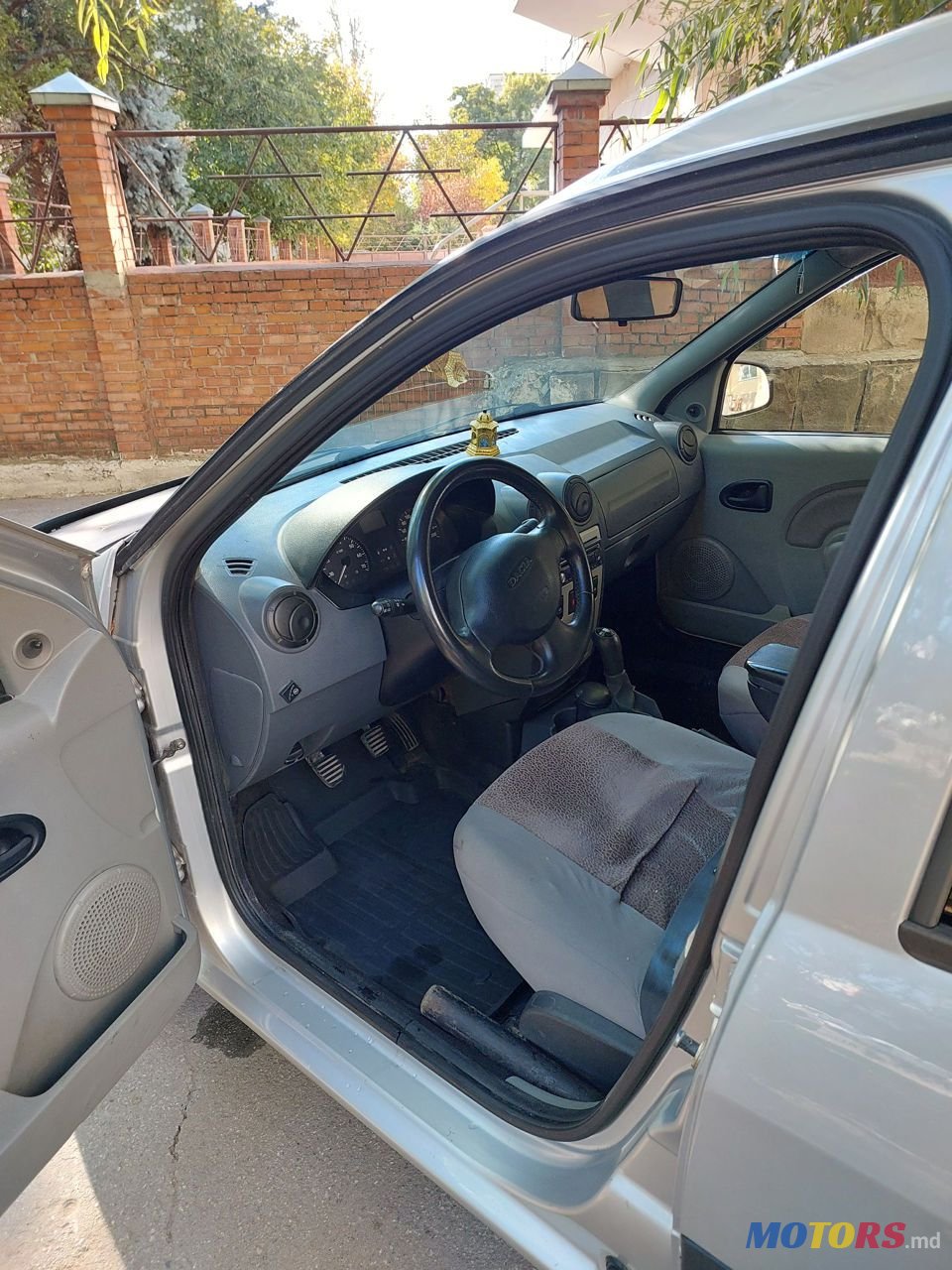 2007' Dacia Logan Mcv photo #5