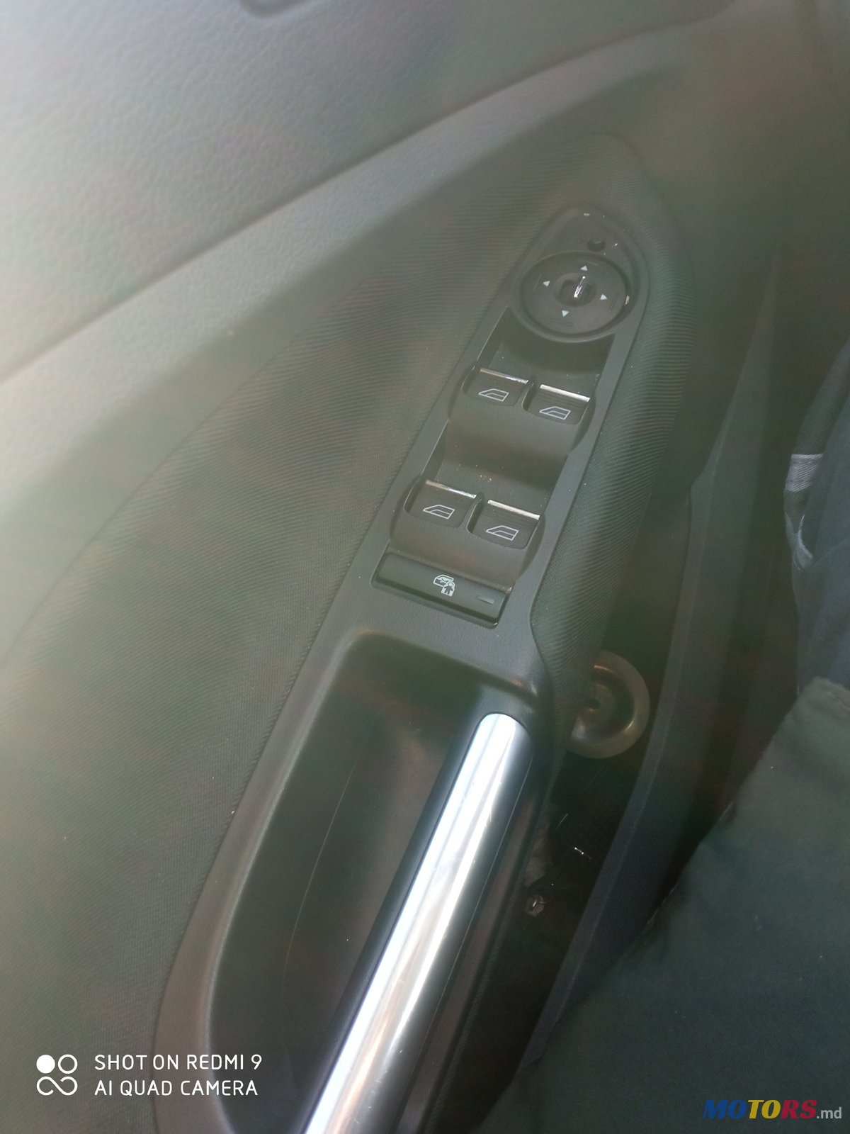 2012' Ford C-MAX photo #7