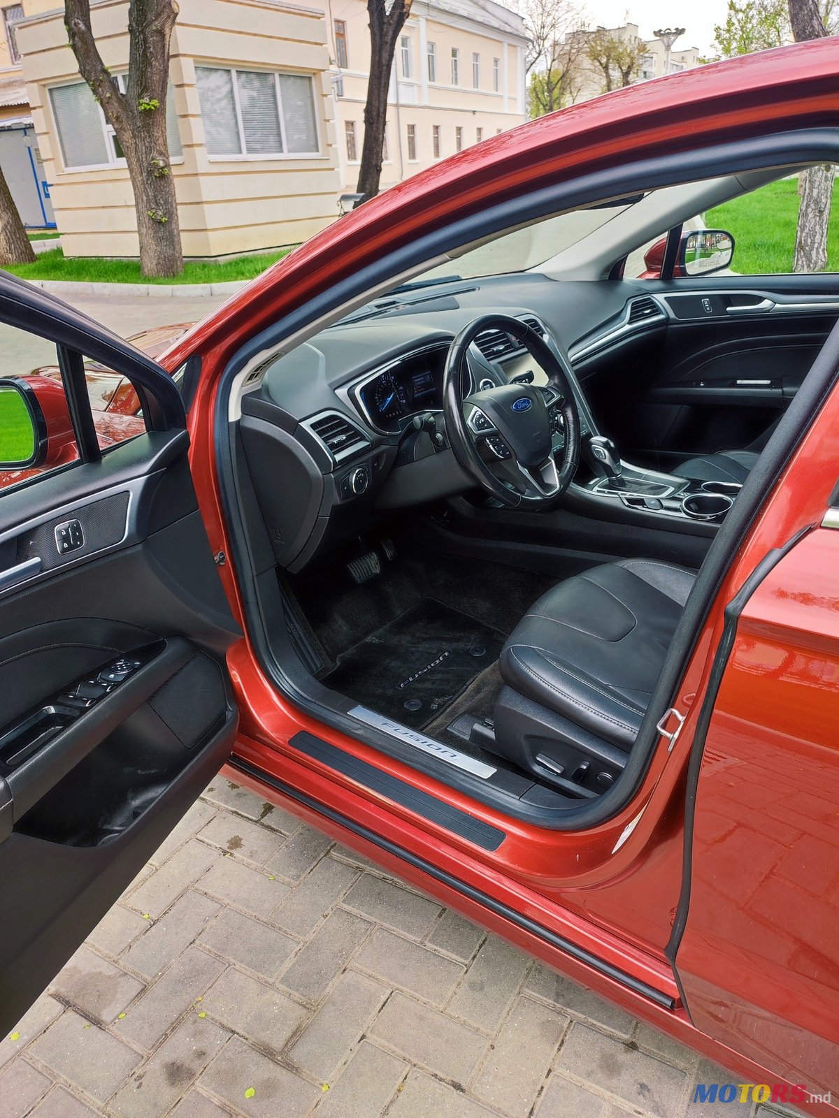 2013' Ford Fusion Titanium photo #6