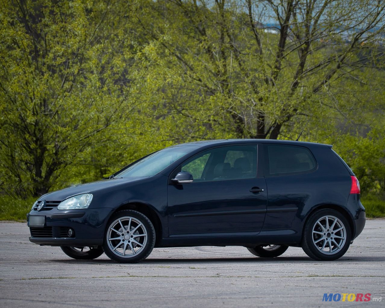 2005' Volkswagen Golf photo #6