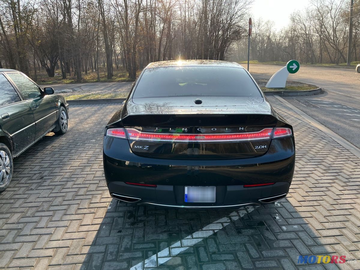 2017' Lincoln MKZ photo #5