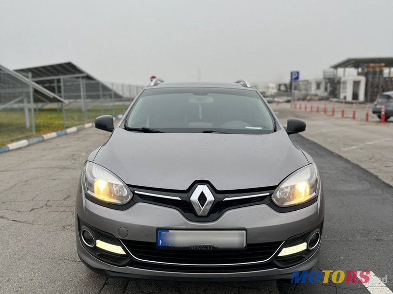 2014' Renault Megane photo #3