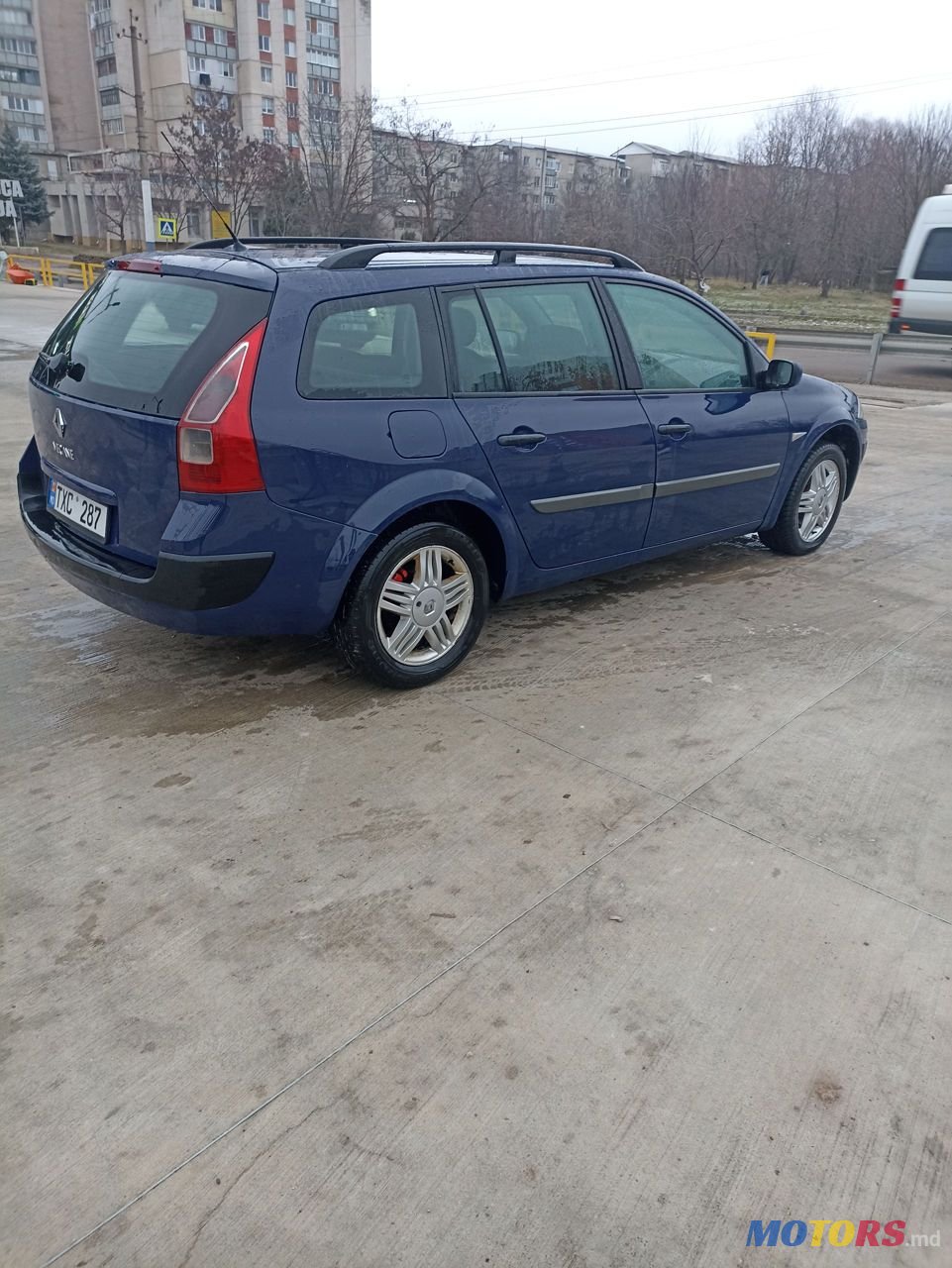 2008' Renault Megane photo #1