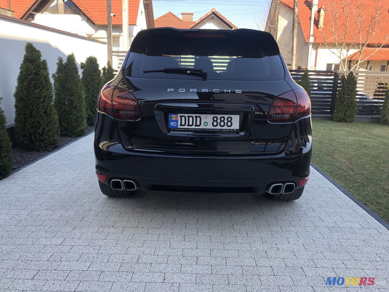 2014' Porsche Cayenne photo #2