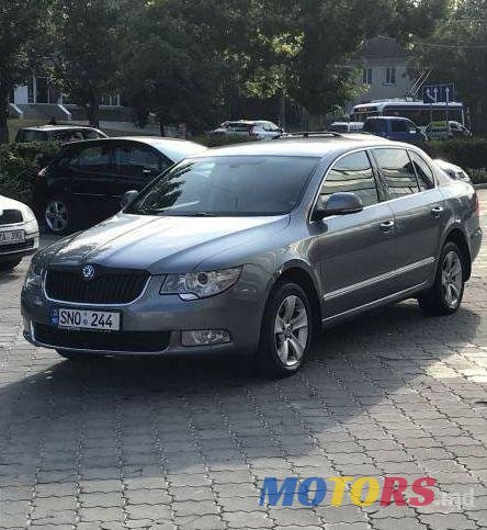 2012' Skoda Superb photo #1