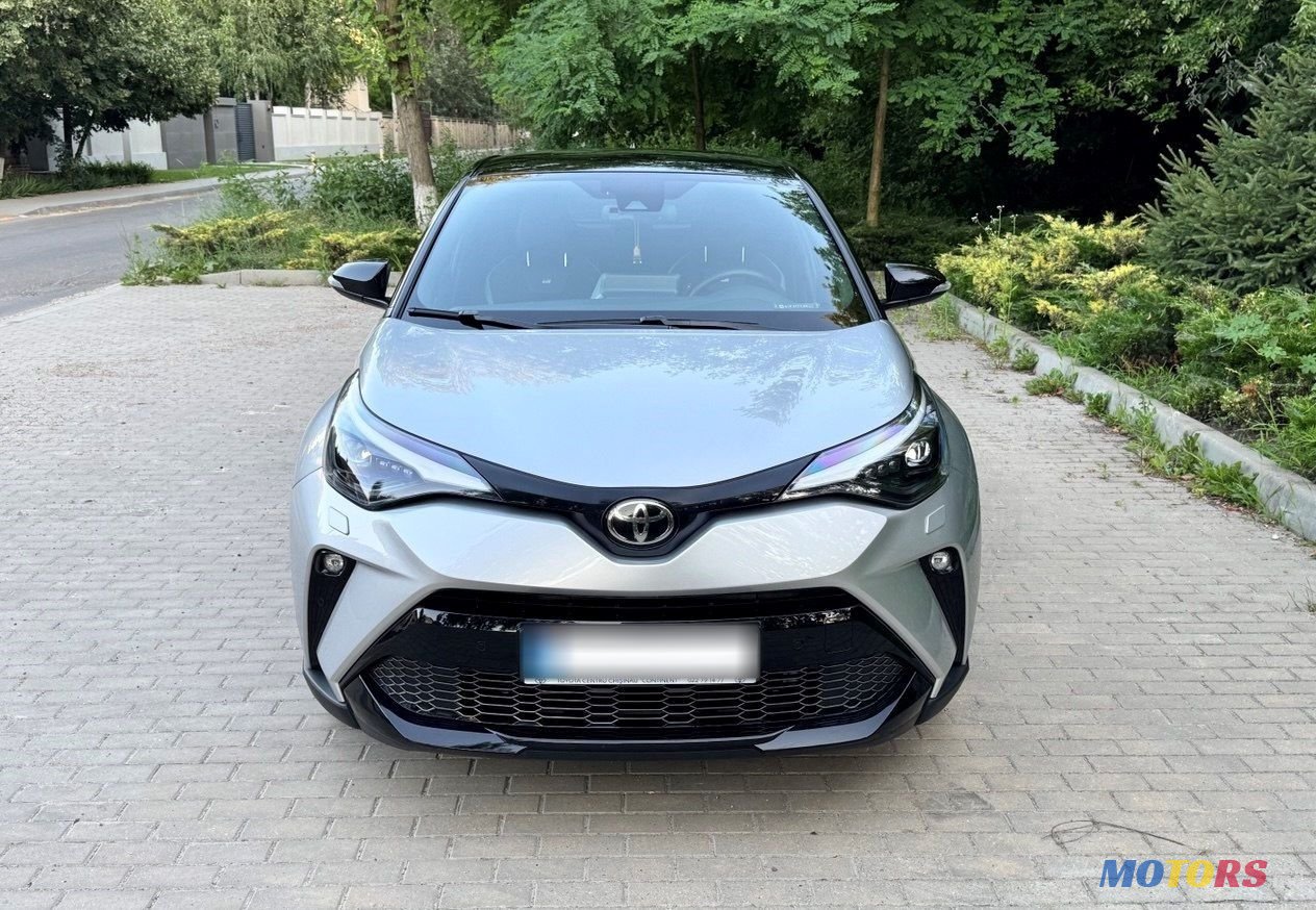 2022' Toyota C-HR photo #3