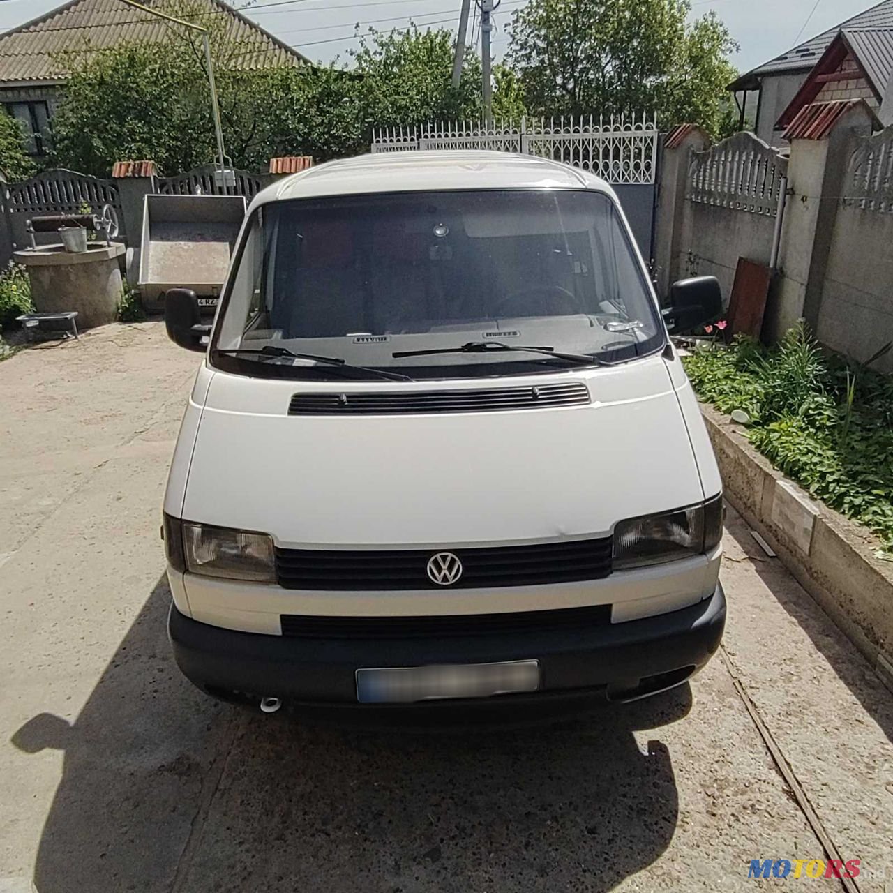 2002' Volkswagen Transporter photo #1