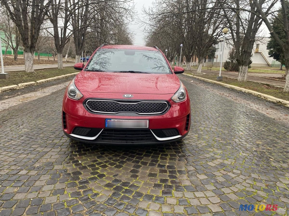 2017' Kia Niro photo #2