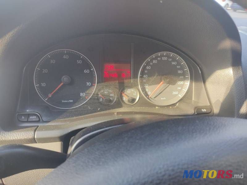 2007' Volkswagen Golf photo #6