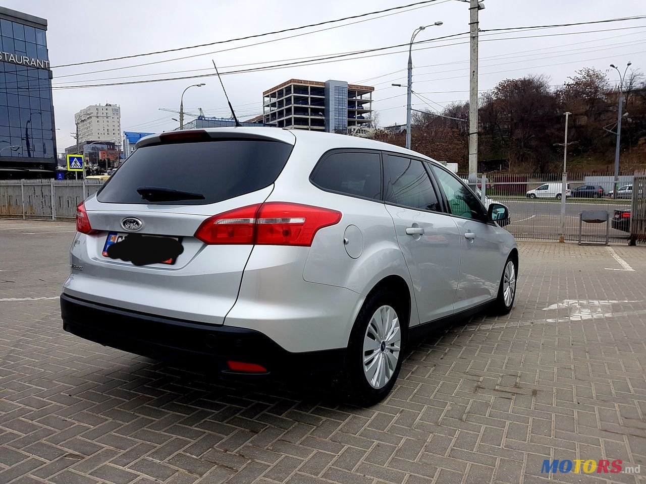 2017' Ford Focus photo #5