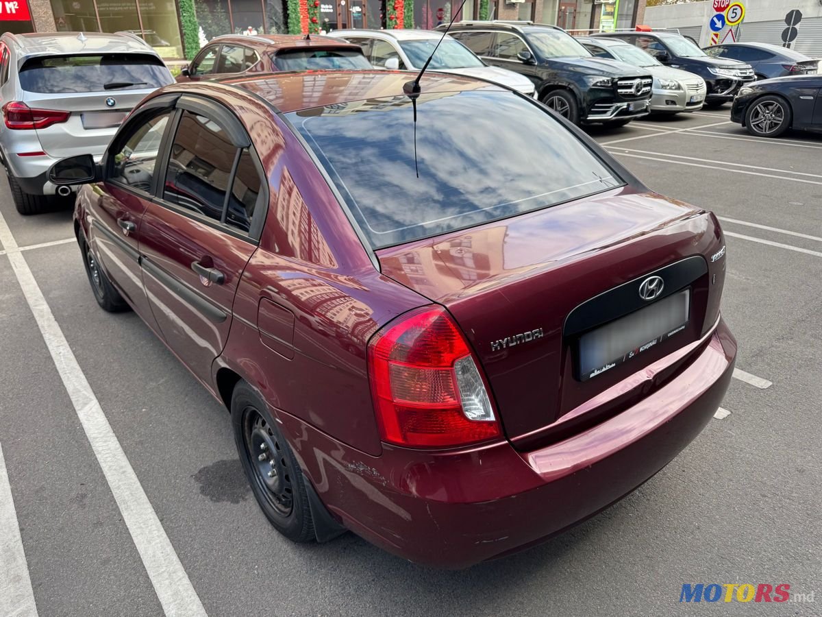 2009' Hyundai Accent photo #4