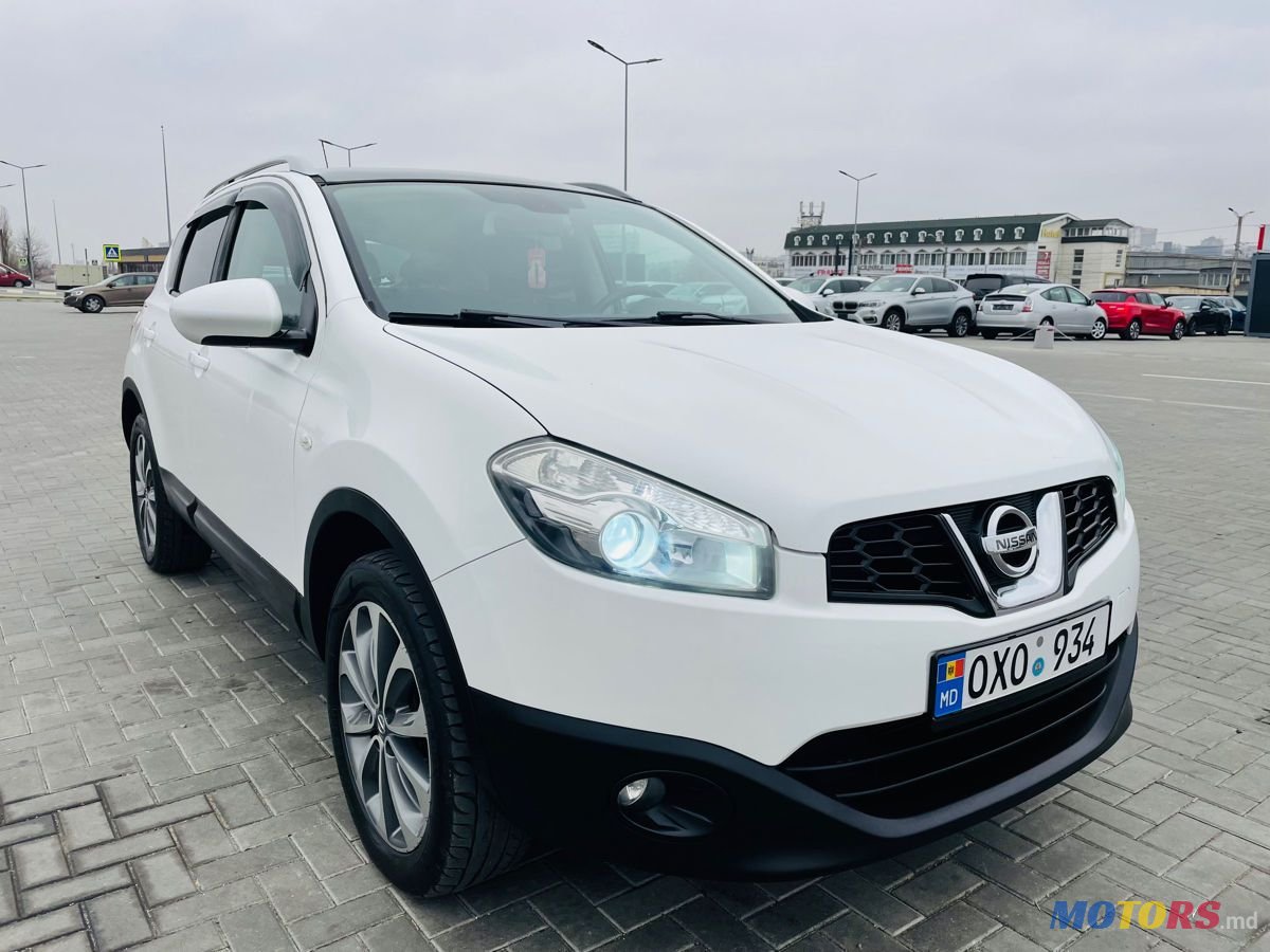 2011' Nissan Qashqai photo #1