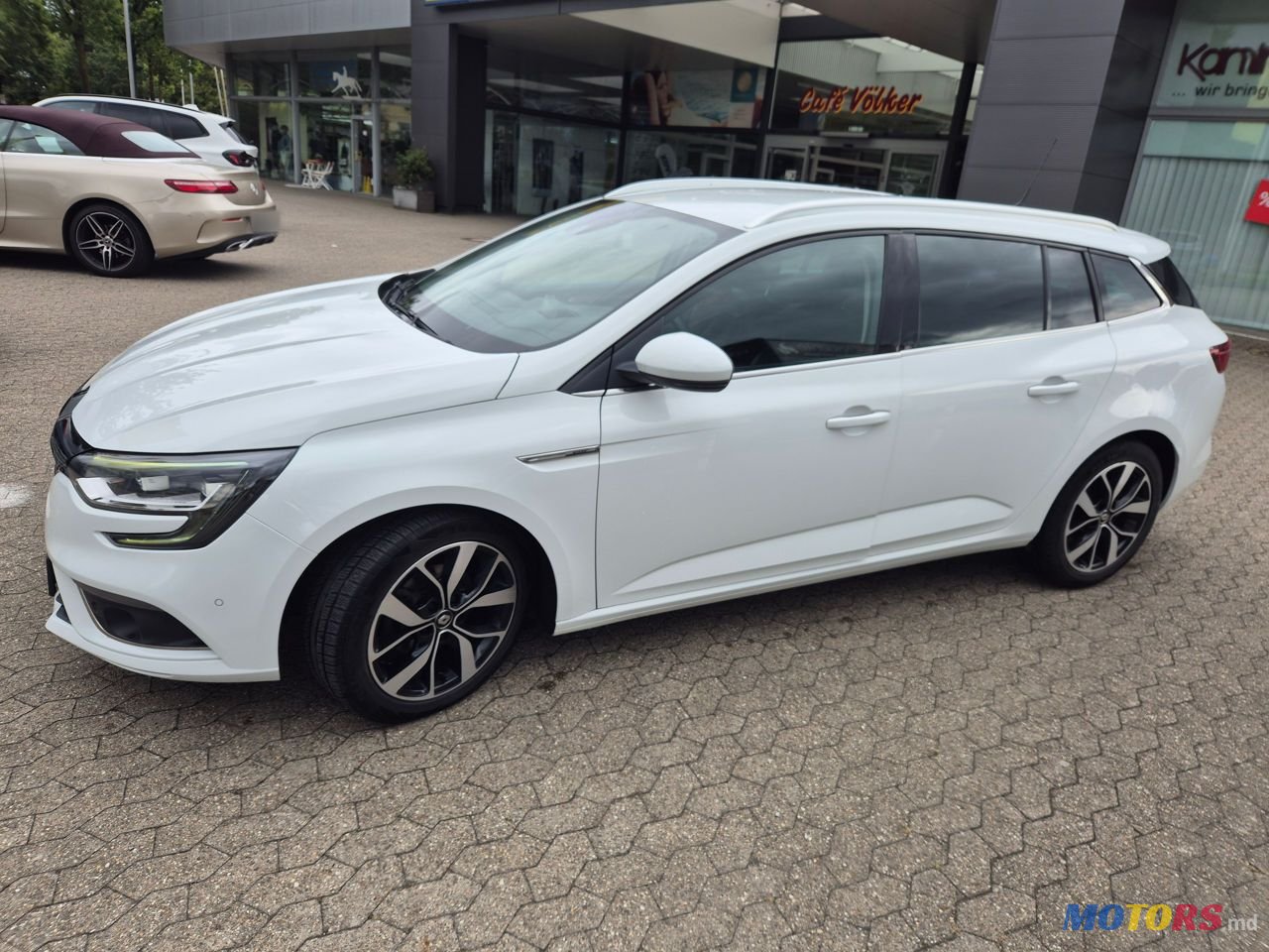 2018' Renault Megane photo #1