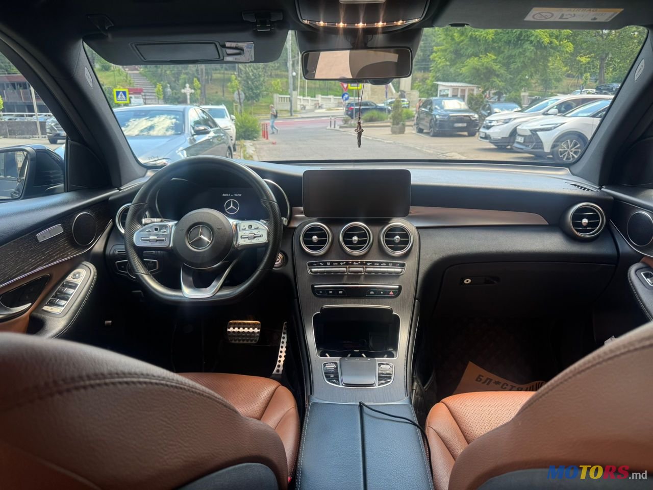 2020' Mercedes-Benz GLC photo #4